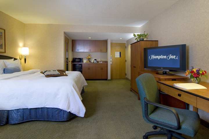 Larkspur Landing Ann Arbor Hotel Екстериор снимка